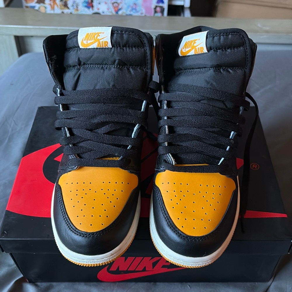 Retro Jordan 1 taxi